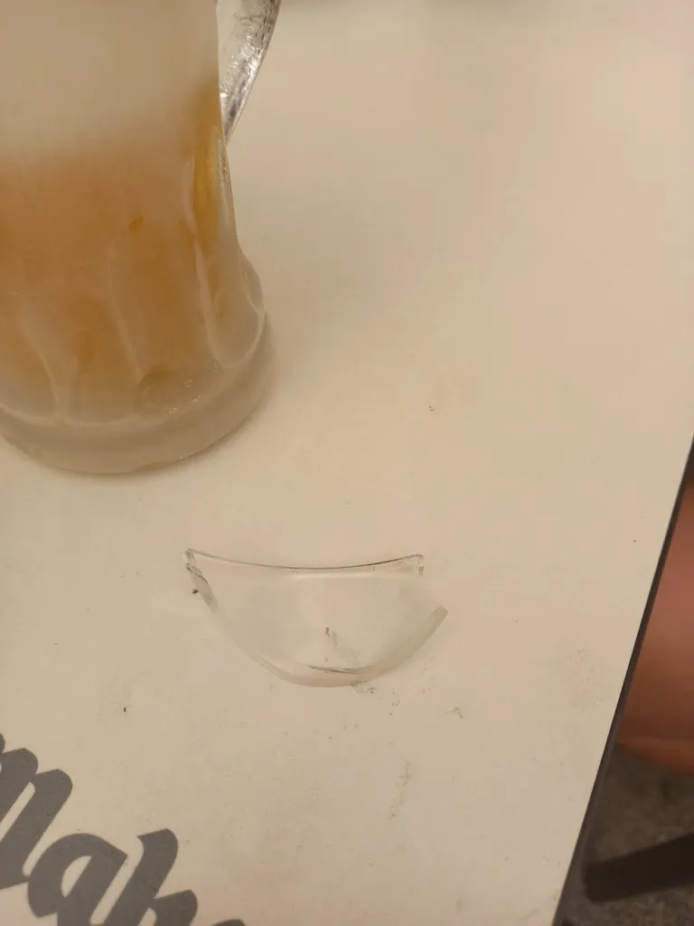 Marta Trukhan_Limbo_Valencia de Don Juan_review