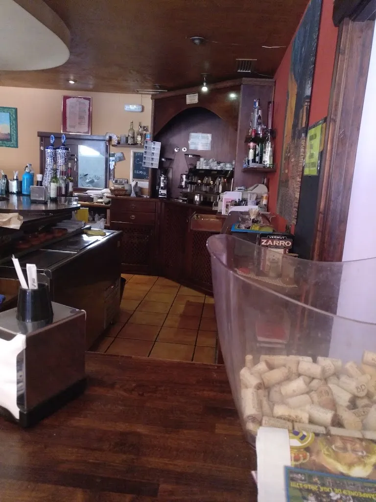Bar Los Olmos restaurant in Valencia de Don Juan