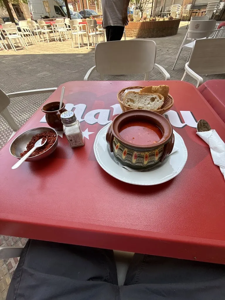 Estambul Döner Kebab restaurant in Valencia de Don Juan