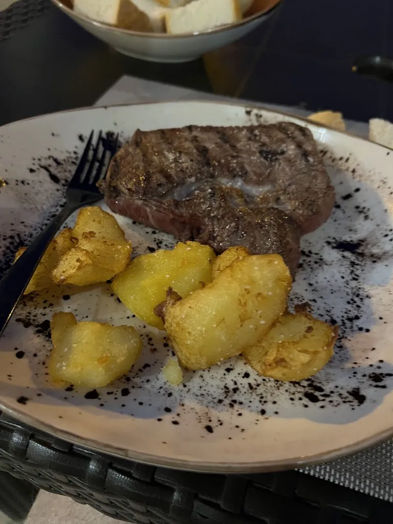 Menu_La Colegiata Food and Drinks_Villafranca del Bierzo_image_5