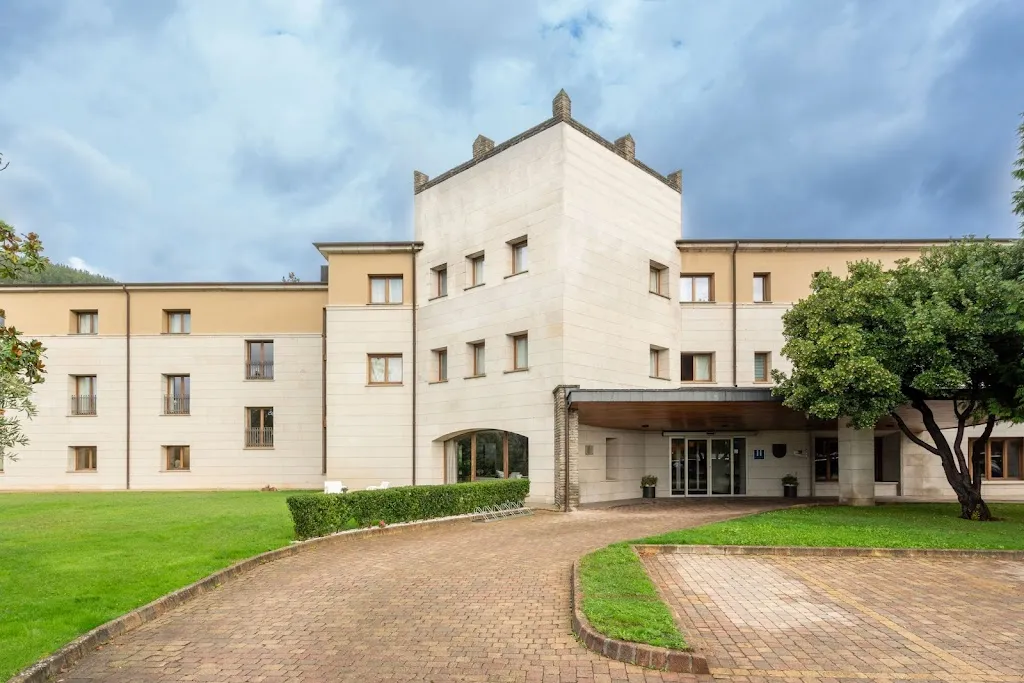 Parador de Villafranca del Bierzo restaurant in Villafranca del Bierzo