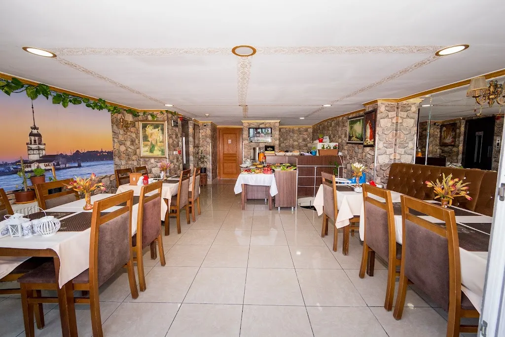 BUHARA FİSH MEAT HOUSE ROOF restaurant in Turcia