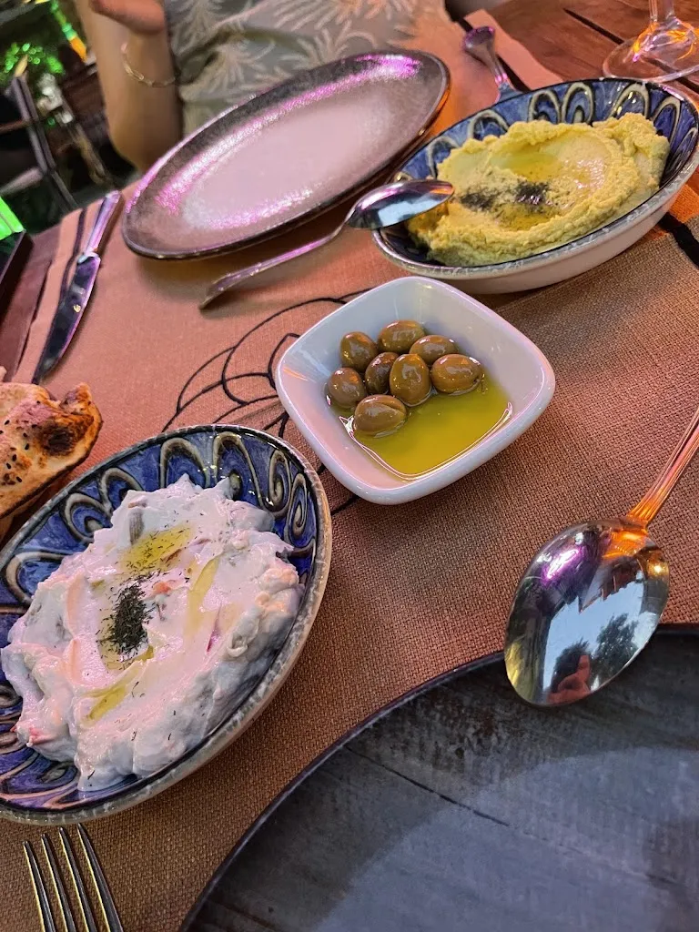 Mustafa Gurel_Garden 1897 Restaurant_Turcia_review