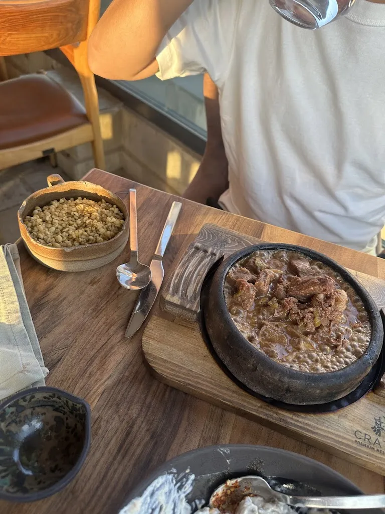 devin_Cratus Premium Restaurant & Lounge_Turcia_review