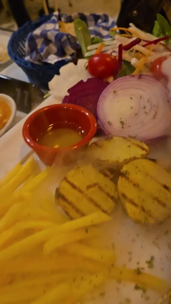 Corey Summers_Ayar Meyhanesi_Turcia_recensione