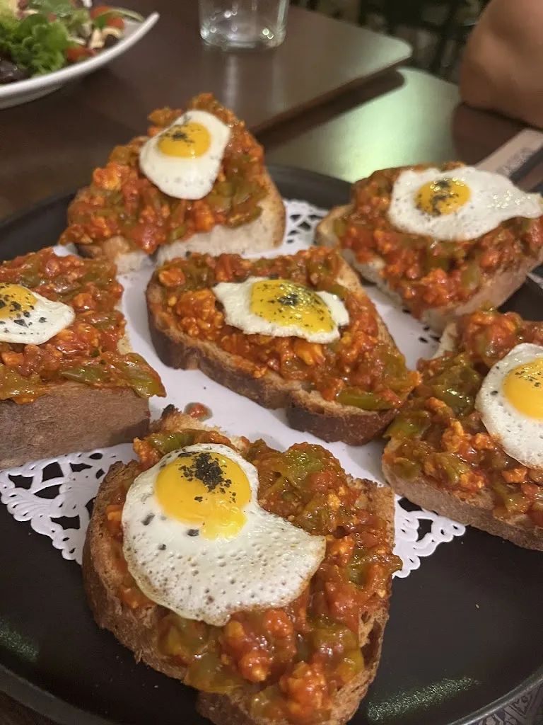 Fran Gómez García_Tasca Costeretes_Ibi_review