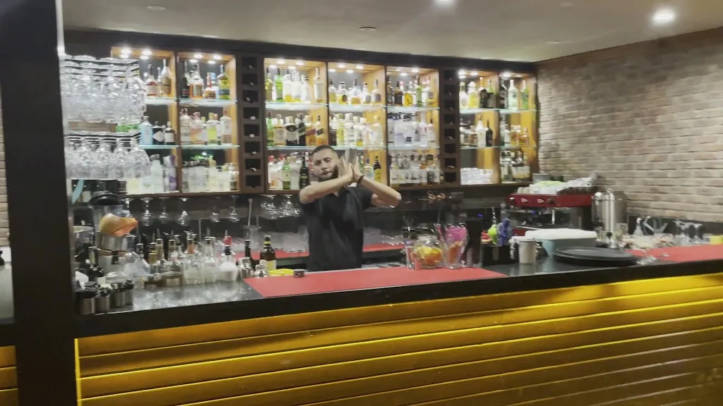 Maninder Singh_SİDE ORFOZ RESTAURANT & BAR_Turcia_review