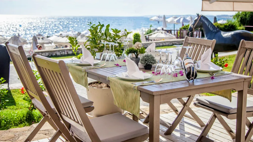 Lime Beach Restaurant & Bar restaurant in Turcia