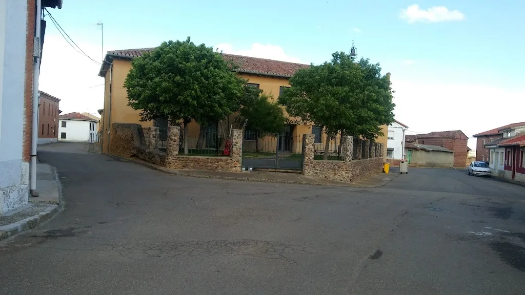 Café Bar Pensión Crespo_Villamartín de Don Sancho_slider_image_2