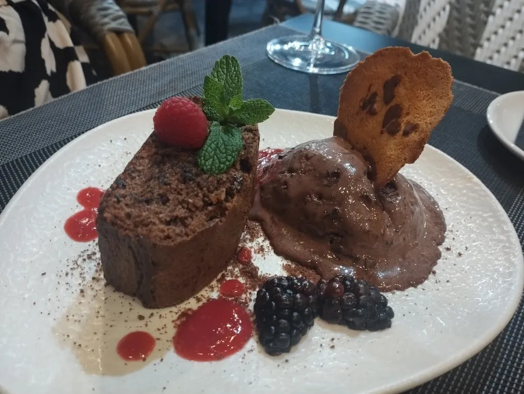 Menu_Restaurante EL Islote Gastrobar_Villamartín de Don Sancho_image_3