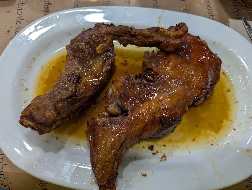 Enrico Canova_Mesón Ezequiel_Villamanín_review