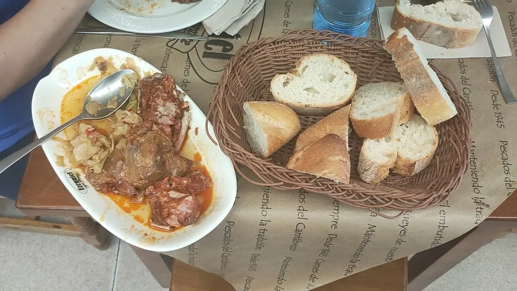 Mesón Ezequiel_Villamanín_slider_image_2