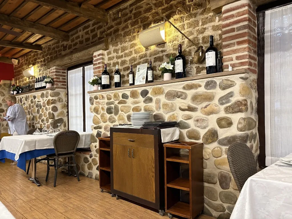 Restaurante Casa Eva restaurant in Villaobispo de Otero