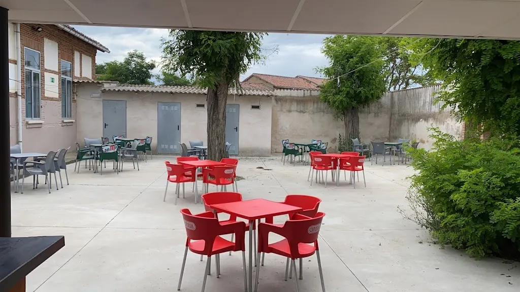 Bar_Villanueva de las Manzanas_slider_image_1