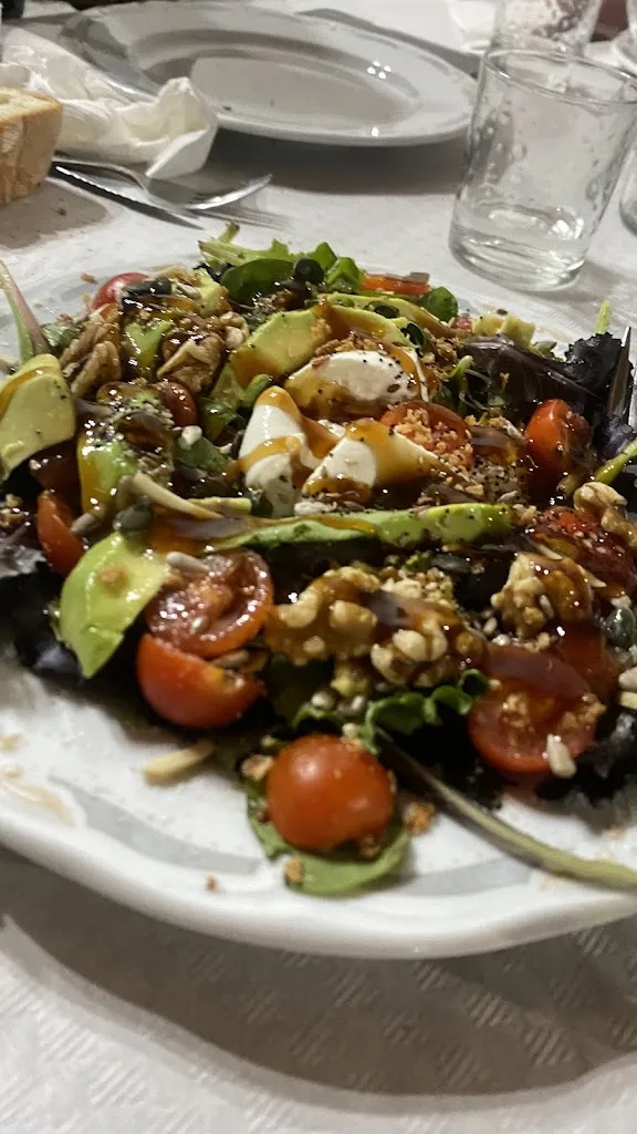 Sonia Perez_Café Casino_Villamañán_review