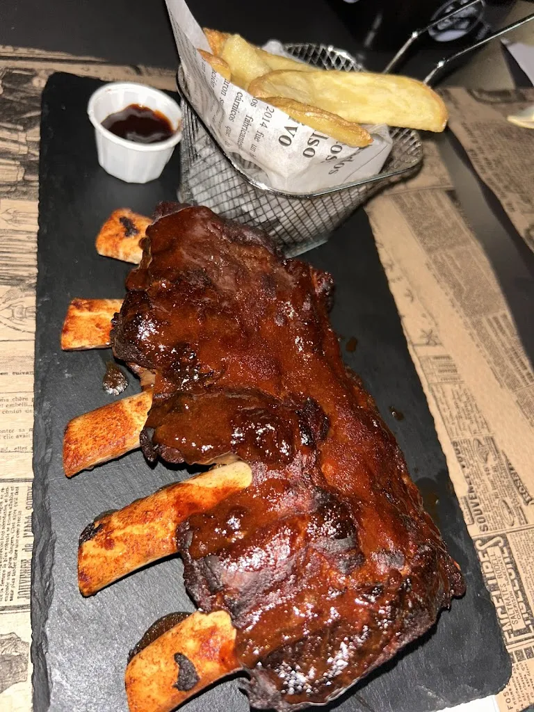 Carlos García Mejido_Bar Norte_Villamañán_review