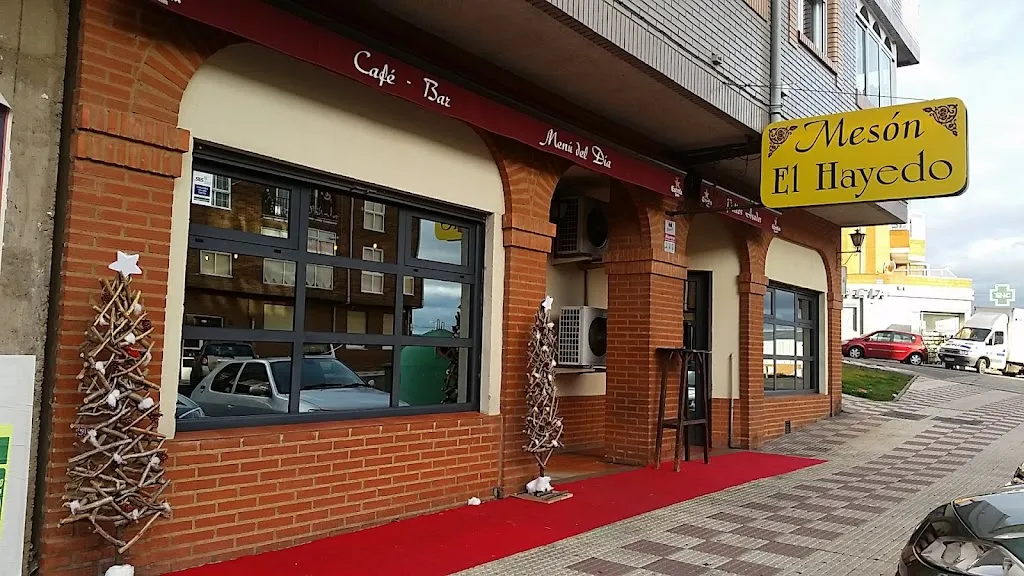 Meson El Hayedo restaurant in Villaquilambre