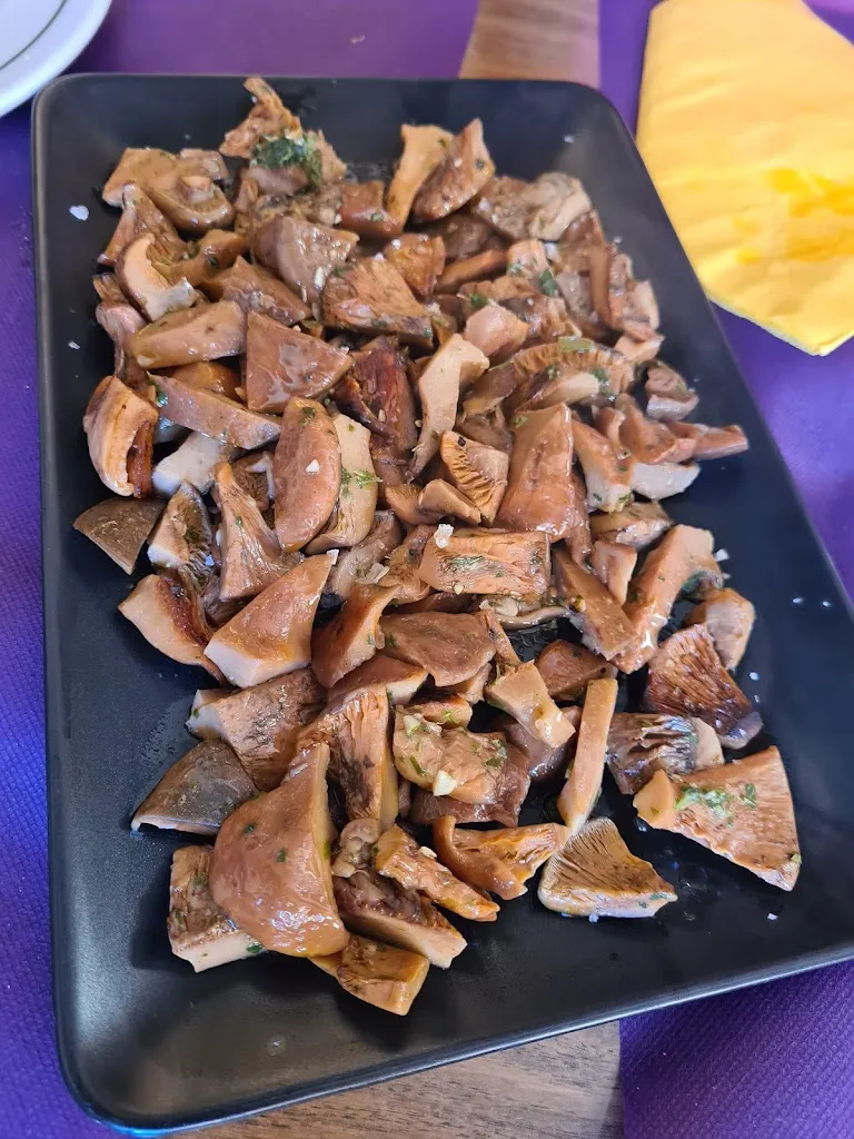 Menu_Ca la Lluïsa_Alàs i Cerc_image_1