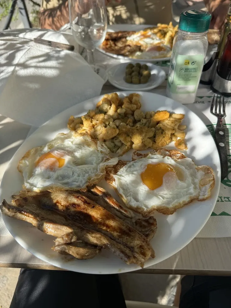 Josep M. Dalmau_Restaurant La Vidriera_Albatàrrec_review