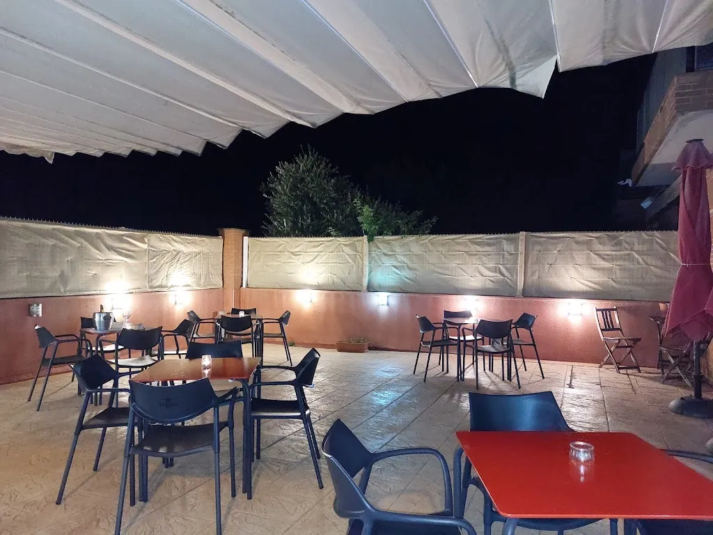 Restaurante - Bar La Sènia 40 restaurant in Albatàrrec