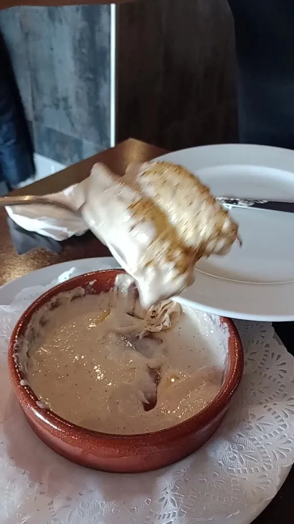 Restaurante - Bar La Sènia 40_Albatàrrec_slider_image_2