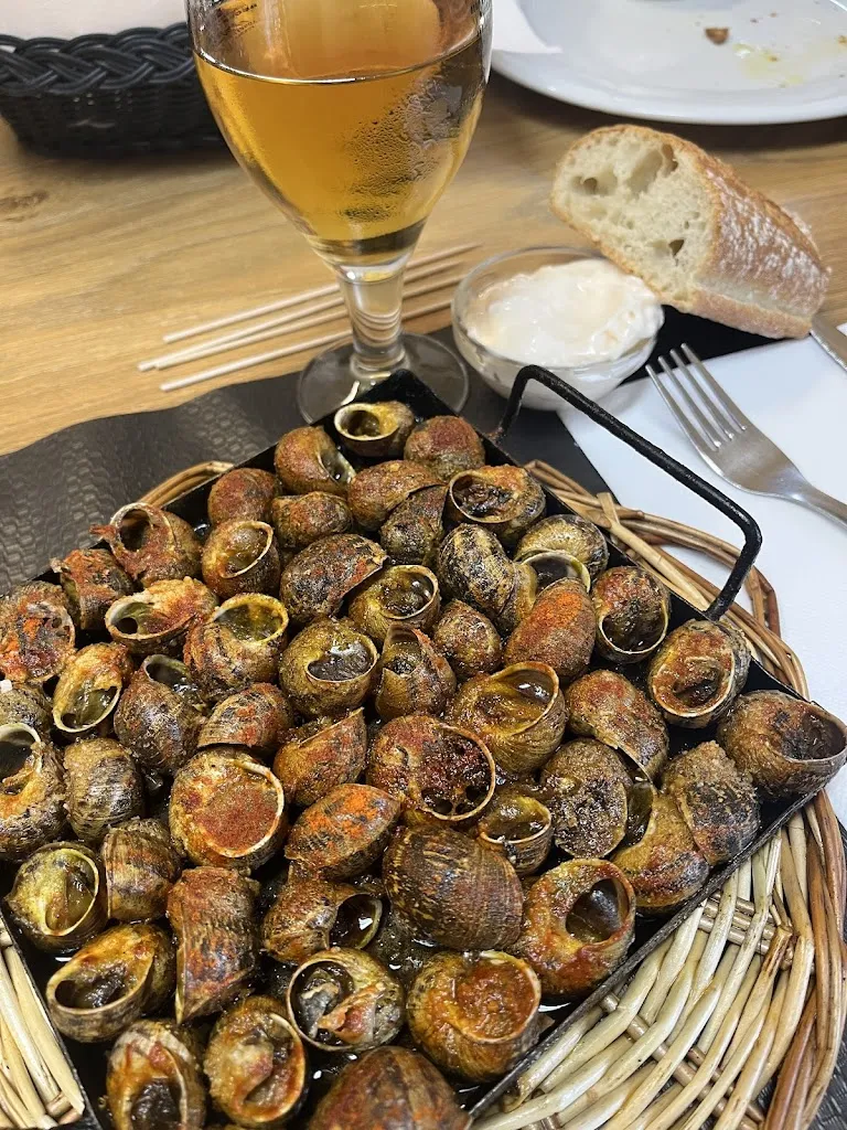 Bar Nicol restaurant in Alcanó