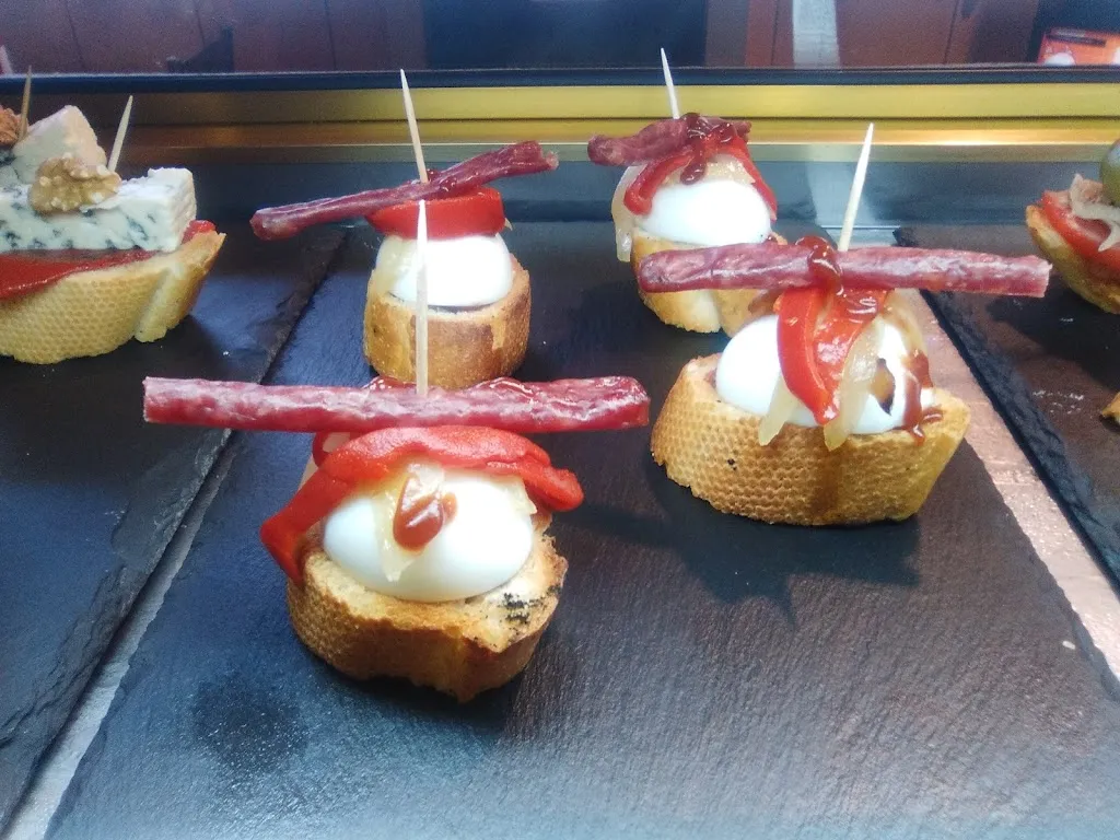 Bar Sisquella restaurant in Alfarràs