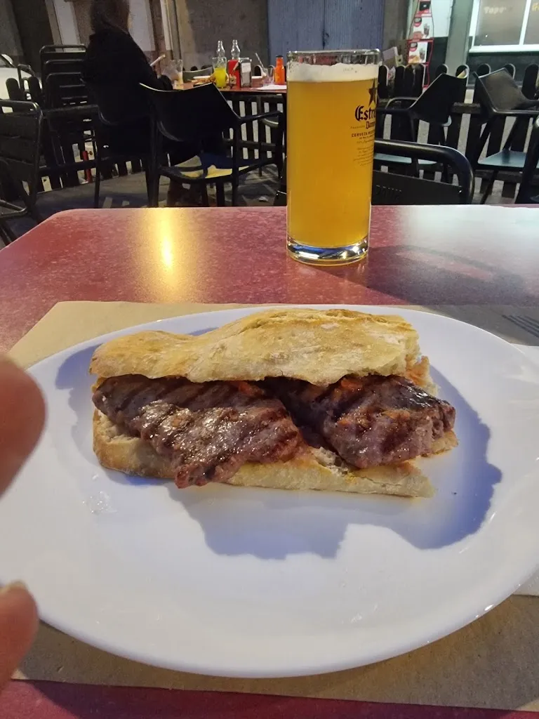 Ino Placa_Tapetes | Alcarràs_Alcarràs_review