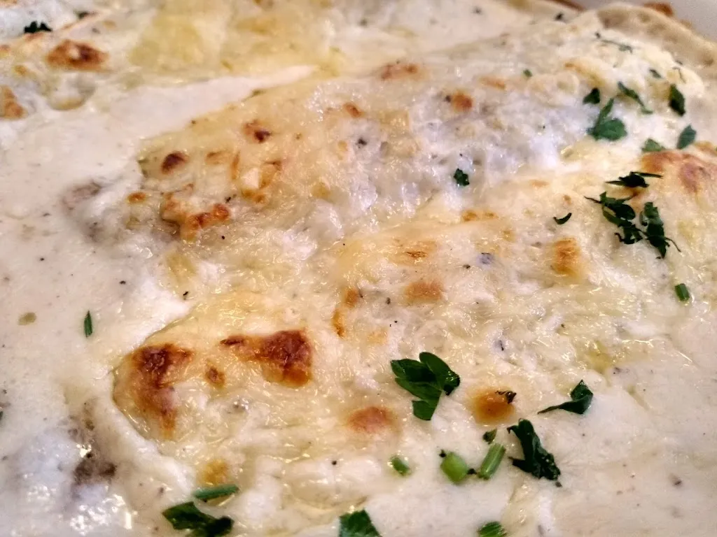 Peter Hone_Hostal Montaña_Alins_review