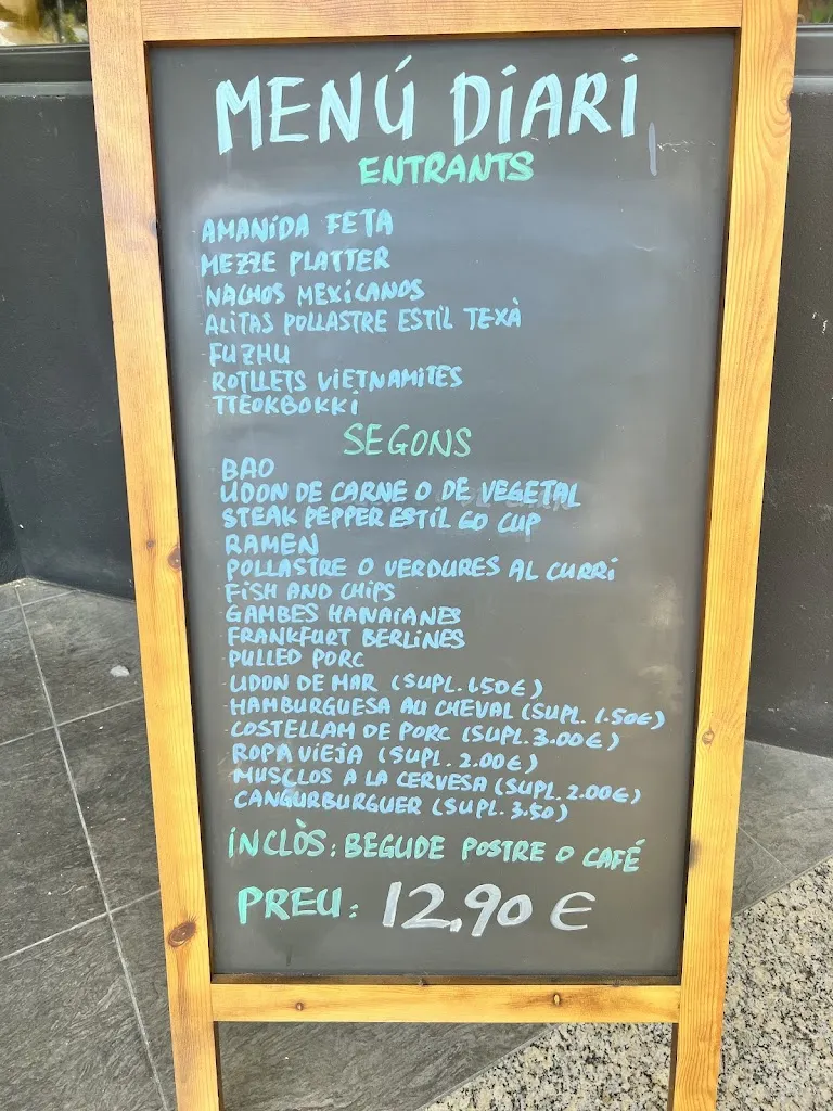 Menu_Eat the World Mollerussa_Algerri_image_4