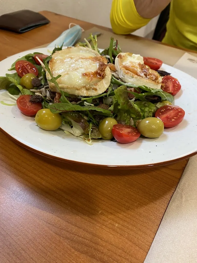 Menu_Bar La Societat_Almatret_image_4