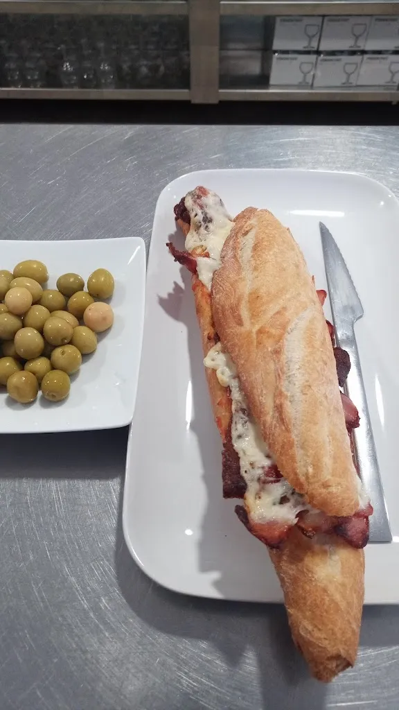 Menu_Bar La Societat_Almatret_image_6