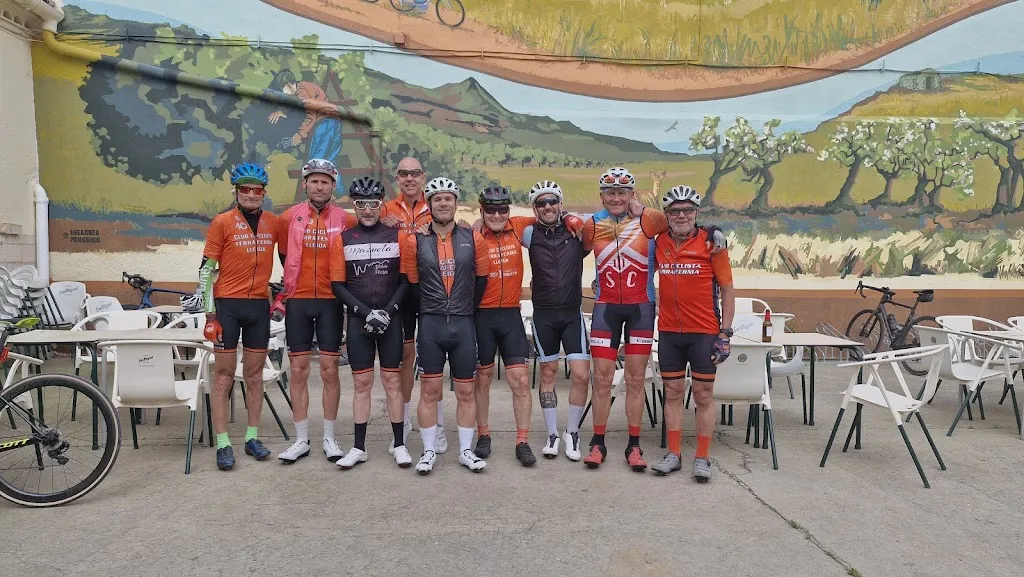 Francisco Revuelta_Bar La Societat_Almatret_review