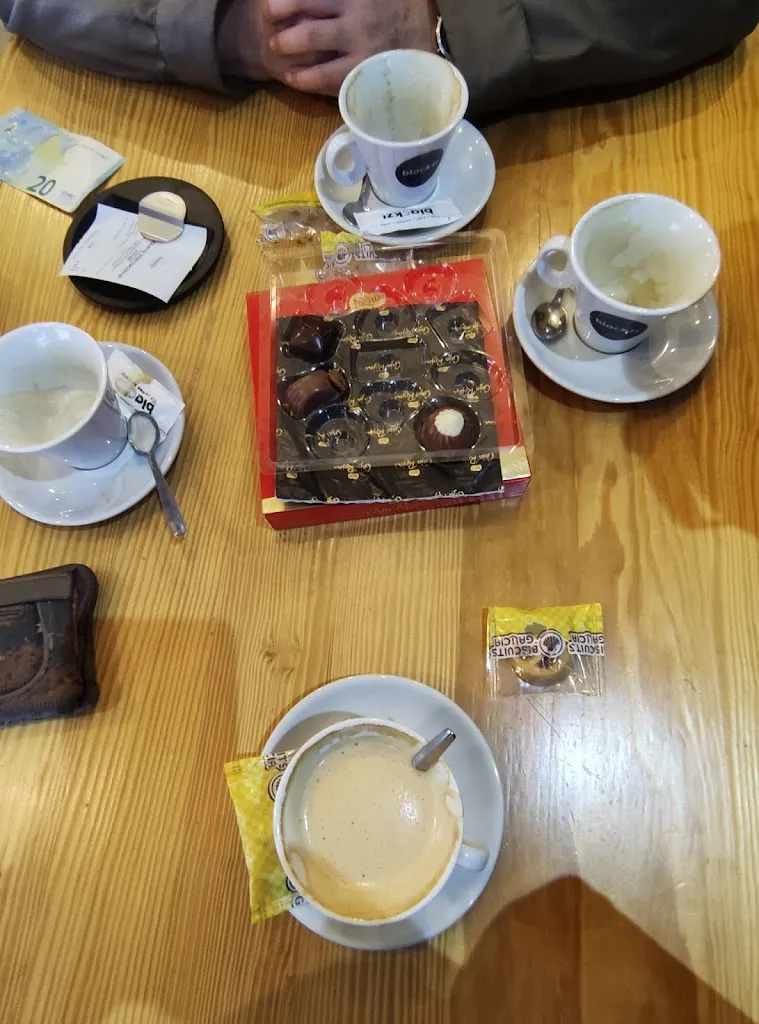 Cintia Sanmartín Guillén_Cervecería La Nueva Internacional_Betanzos_review