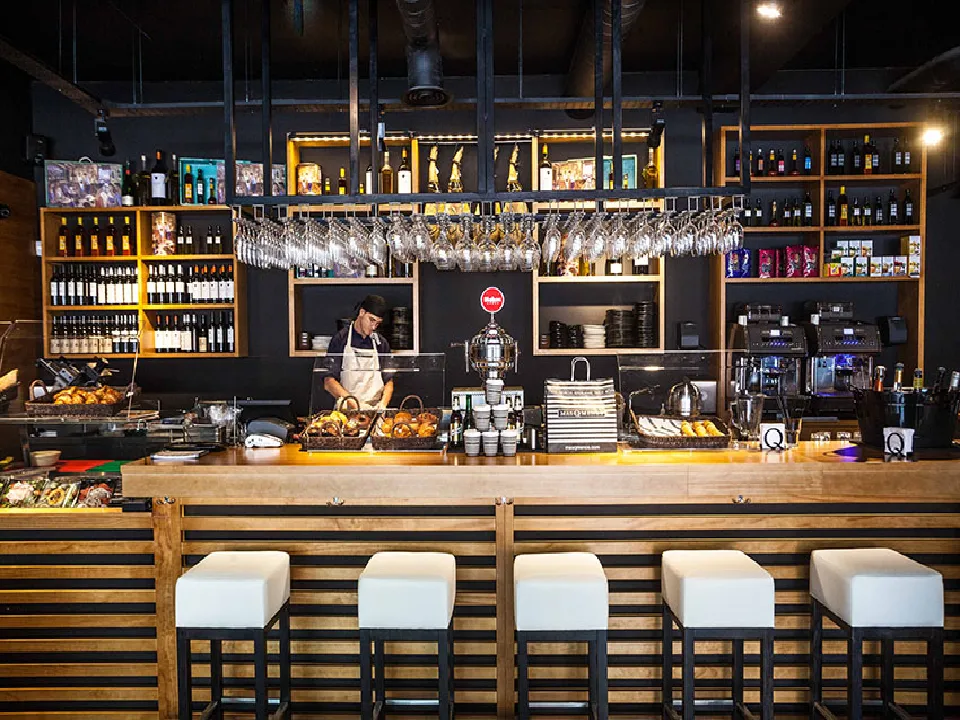 Mas Q Menos_Alpicat_slider_image_1