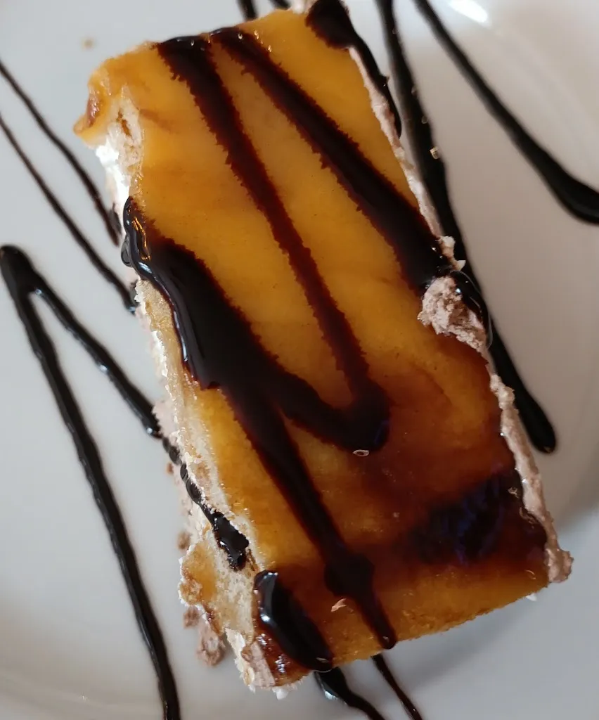 Sara Petit_Restaurant Marina_Anglesola_review