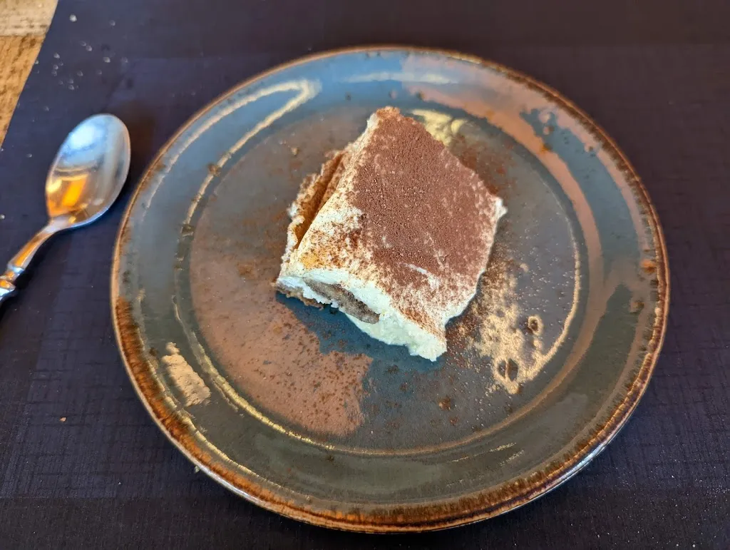 Evan Kuo _Alcaravea_Arres_review