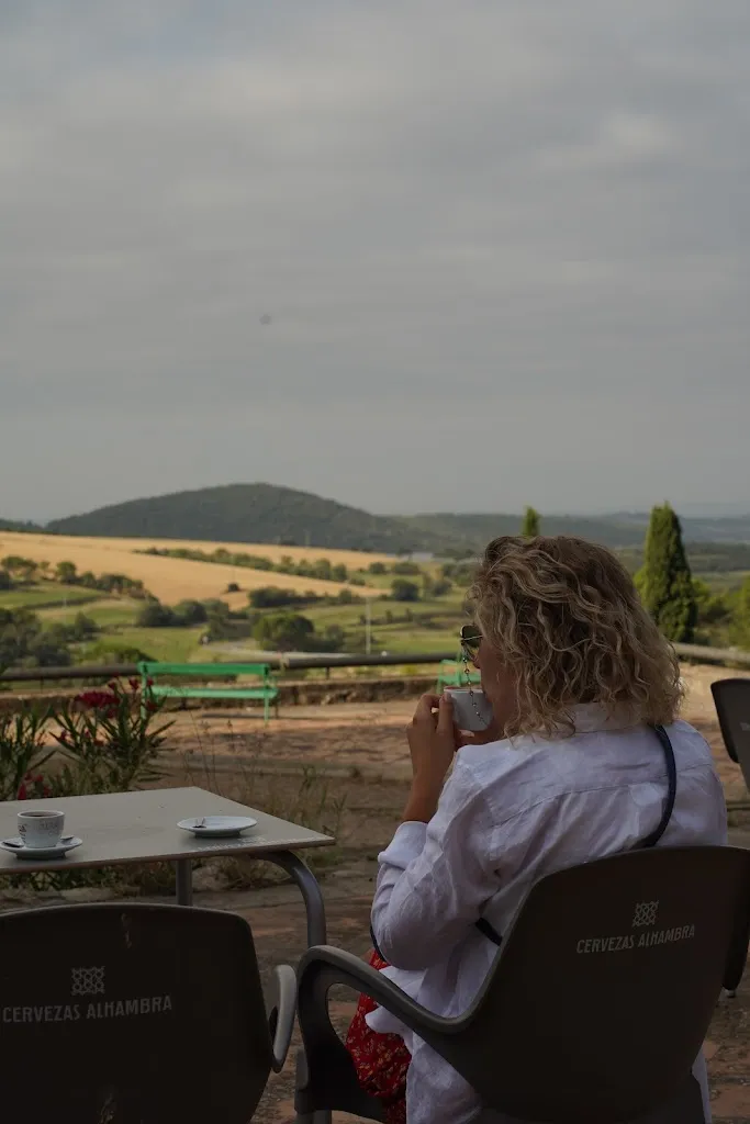 Ilva Jasmīne Bekmane_Monestir De Les Avellanes_Avellanes i Santa Linya Les_review