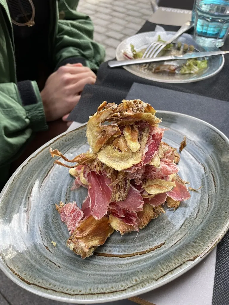 Benjamin Pitt_Casa Costa_Alt Àneu_review