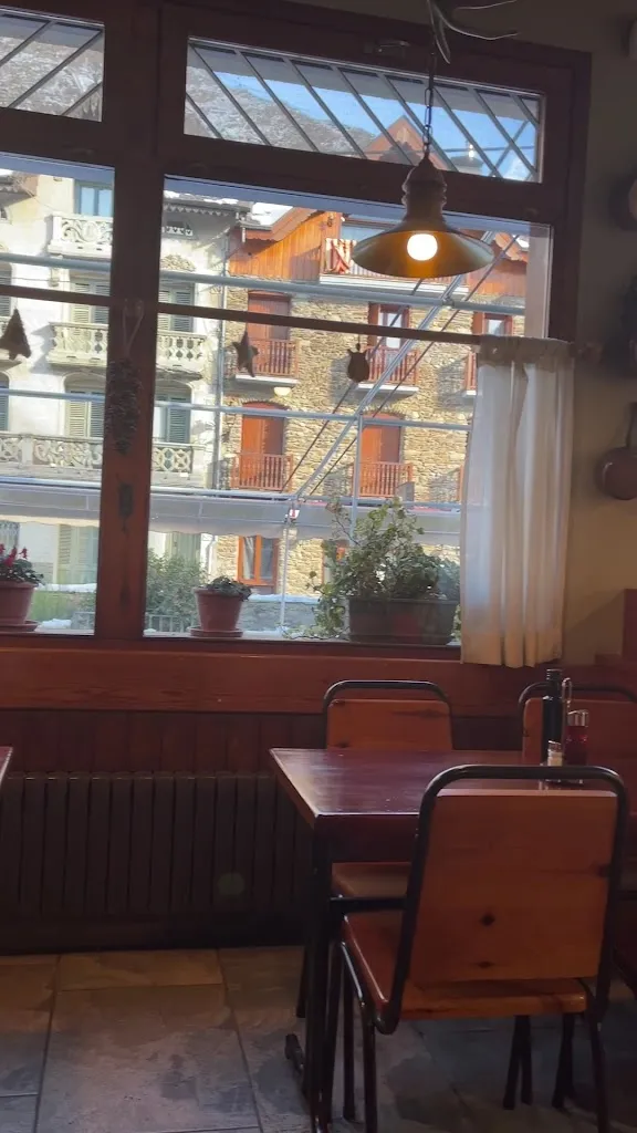 Qamar Farooq_Tarrado | Esterri d'Àneu_Alt Àneu_review