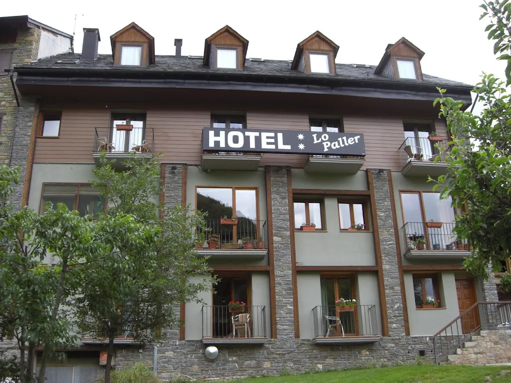 Hotel Restaurant Lo Paller restaurant in Alt Àneu