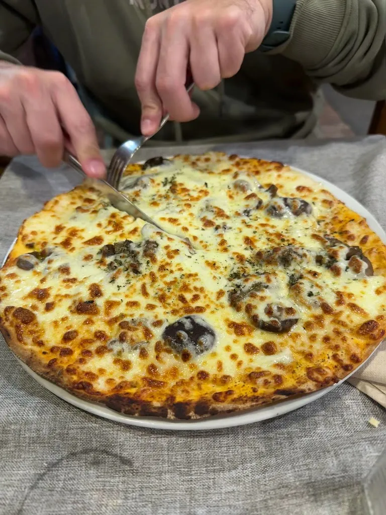 Catalina Miguens_Pizzeria Vall d'Àneu_Alt Àneu_review