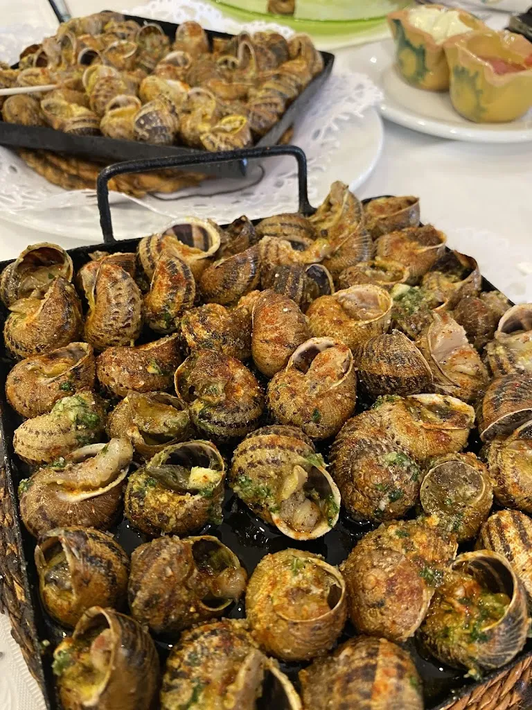 Tomàs Molina_El Parador de Bell-lloc Restaurant - Braseria_Bell-lloc dUrgell_review