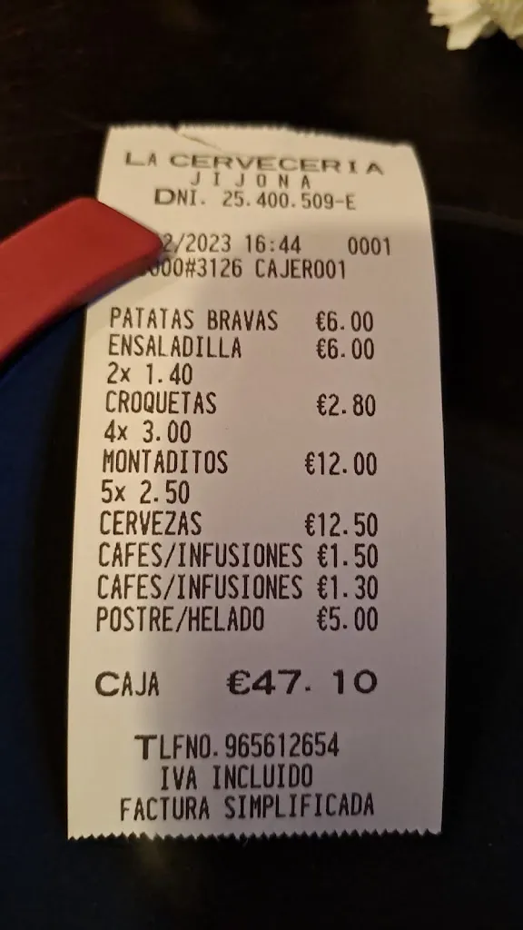 Marilo Samblás_La Cerveceria_Jijona/Xixona_review