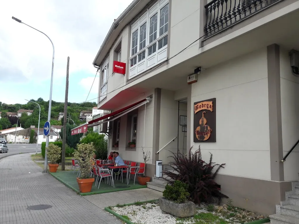 Bodegas Barral restaurant in Betanzos
