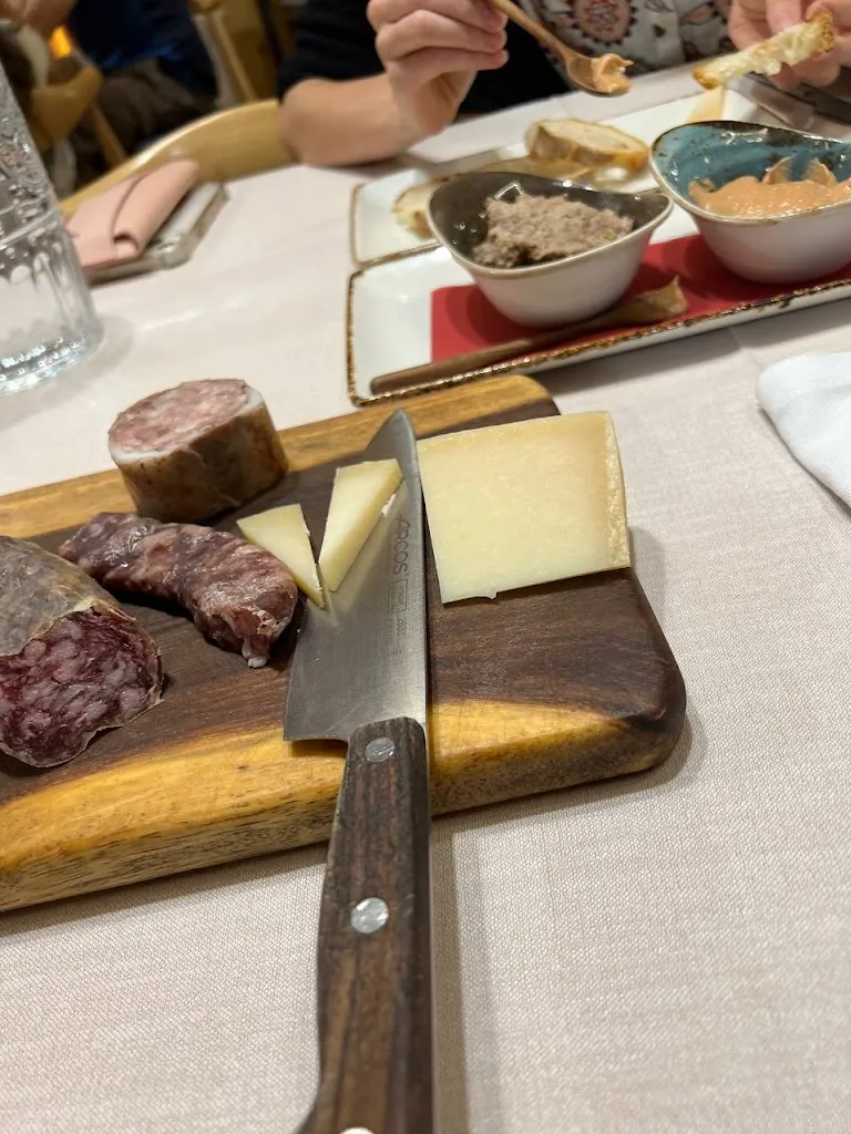 Ema Korabska_Restaurant Lo Pigal Casa Kiko_Baix Pallars_review