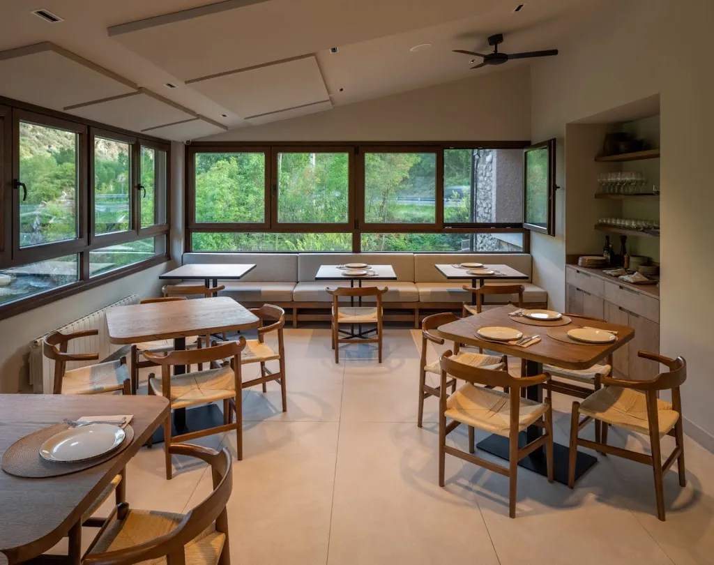 Restaurant Les Nous restaurant in Baix Pallars