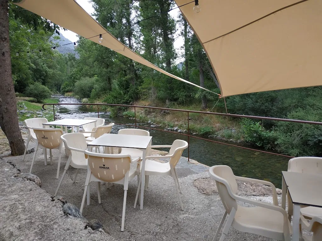 Restaurant lo Pont_Baix Pallars_slider_image_1