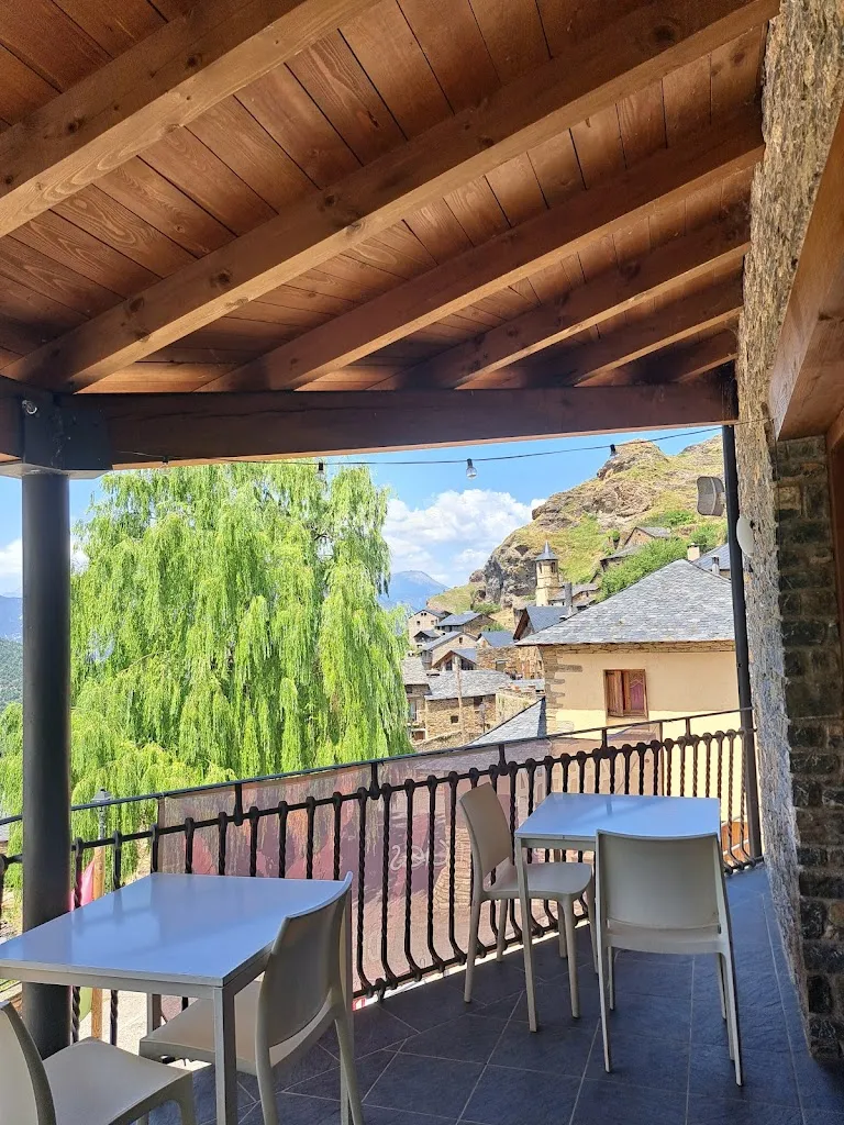 Aixalda de la Solana de Burg restaurant in Baix Pallars