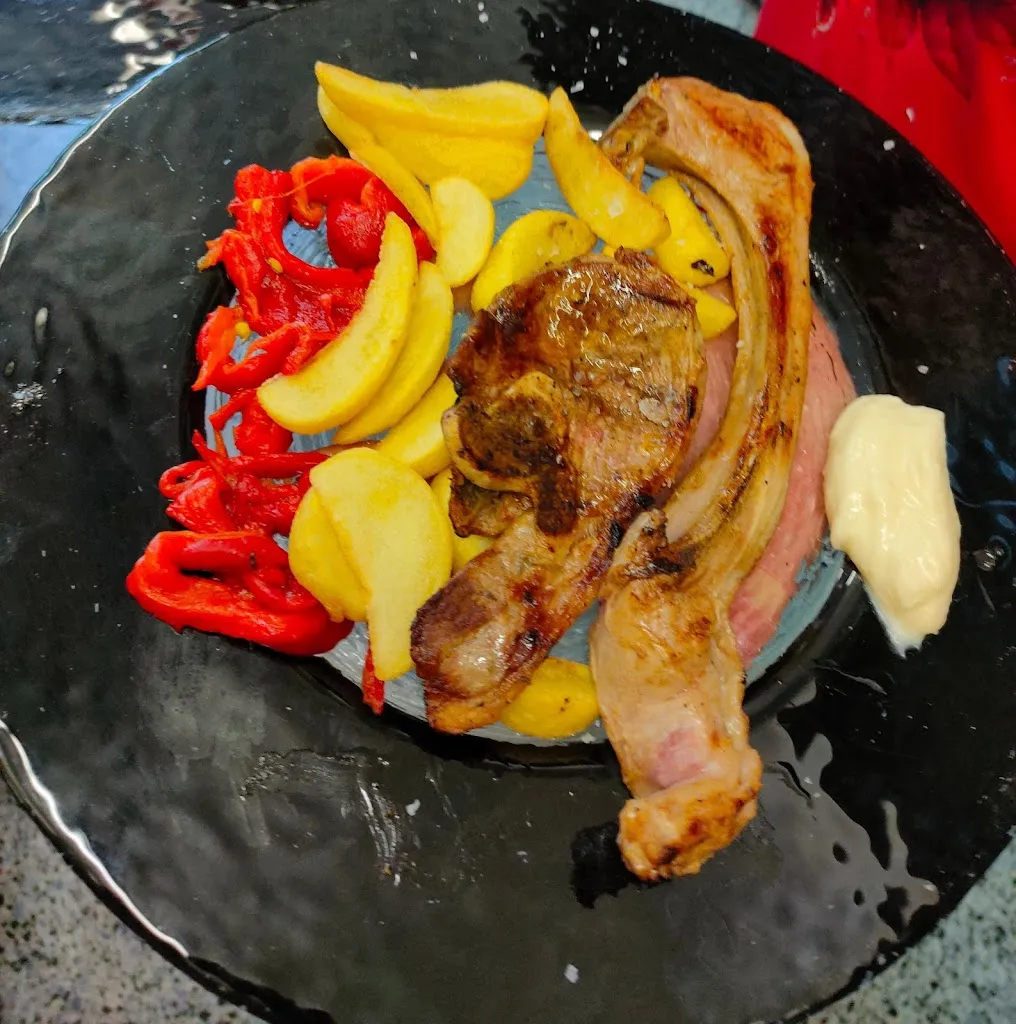 Bar Restaurant Bogart Nuevo restaurant in Bassella